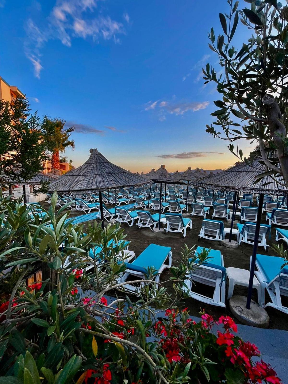 Villa Bougainvill Sunset *